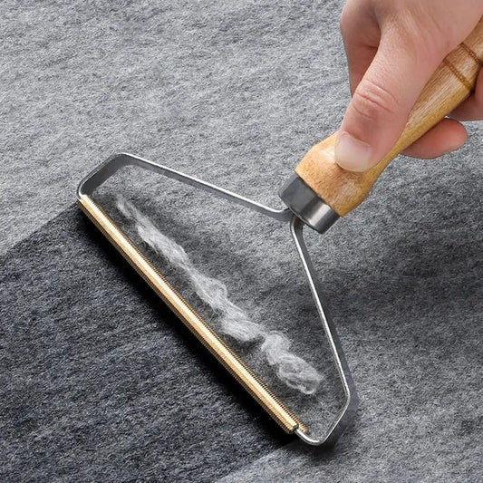 מכשיר להסרת שיער שנתקע בשטיחים - fiberrollhair